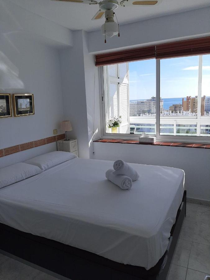 Carihuela Sea Views Apartamento *